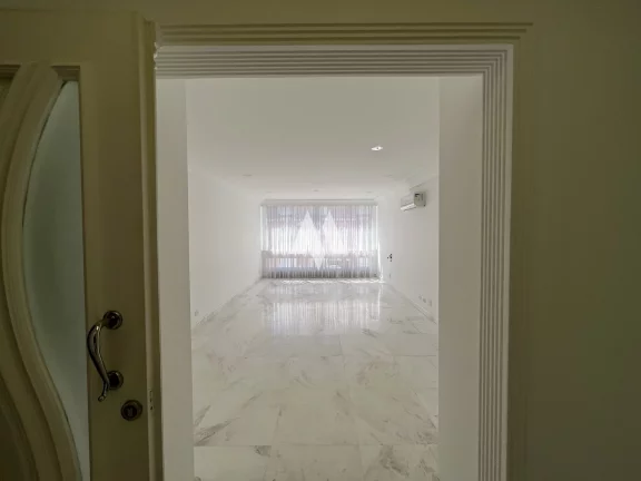 Imagem Apartamento 3 quartos à venda 1 quadra da praia no Gonzaga - Santos/SP