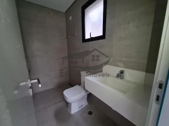 Imagem Casa em Cond. Recém Lançado a Menos de 100 da Praia...