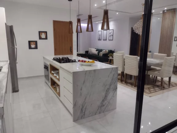 Imagem Vendo esta linda casa em Cachoeiras de Macacu rj.