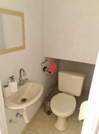 Imagem Sobrado à venda, construção antiga, localizado no bairro de Rudge Ramos, São Bernardo do Campo com 2 dormitórios, 2 WC, 1 vaga, 87 m².