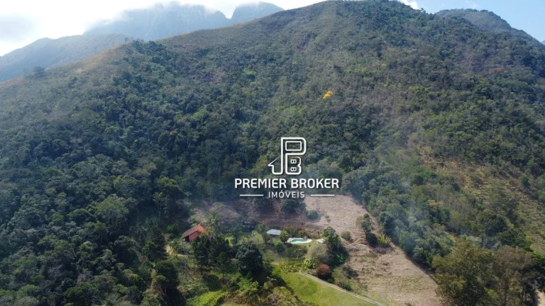 Imagem Casa à venda, 500 m² por R$ 1.995.000,00 - Córrego das Pedras - Teresópolis/RJ
