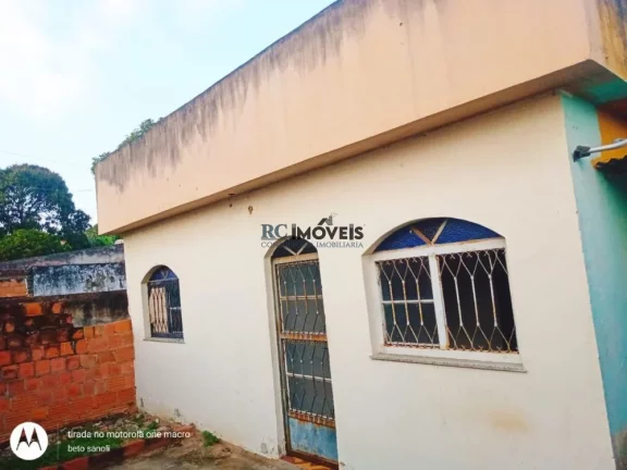 Imagem Casa a Venda no bairro Monjolos - São Gonçalo, RJ