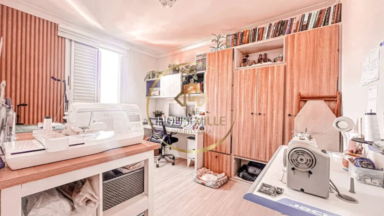 Imagem Apartamento, 4 Dormitórios ( 1 suíte), 2 vagas, Edifício Ilha Bela, Sjc.