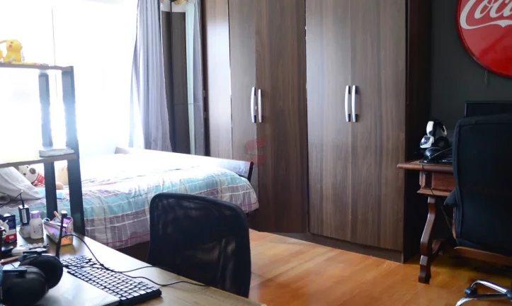 Imagem CASA com 3 dormitórios à venda com 280m² por R$ 1.300.000,00 no bairro Pineville - PINHAIS / PR