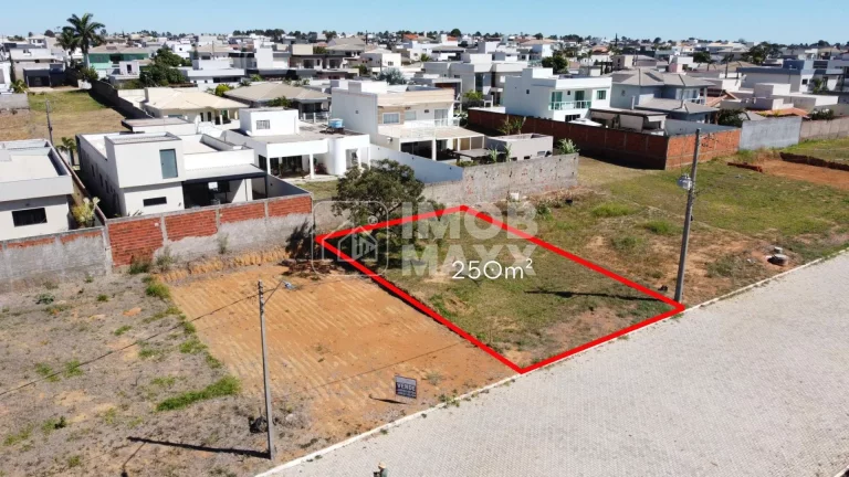 Imagem Lote à venda no Condomínio Alto da Boa Vista Sobradinho 250m². Oportunidade por R$350.000!