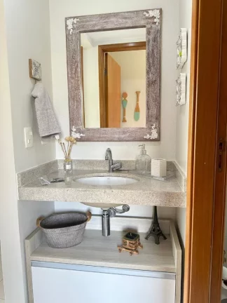 Imagem A 5ª Avenida Imóveis selecionou esse belíssimo apartamento 3/4, suite, porteira fechada no Condomínio Quinta Das Lagoas Reserva, Itacimirim: 970 mil