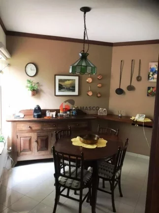 Imagem Sobrado à venda 3 Quartos, 2 Suites, 4 Vagas, 304M², Jardim São Caetano, São Caetano do Sul - SP