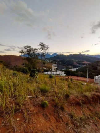 Imagem Terreno à venda, 672 m² por R$ 349.000,00 - Prata - Teresópolis/RJ