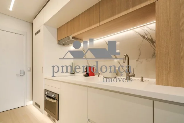 Imagem Apartamento na região de Pinheiros com 1 dormitório e 1 vaga, 30m²