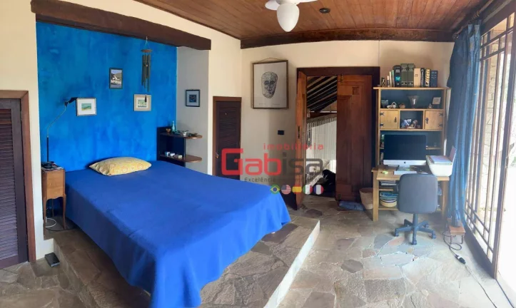 Imagem Mansão com 5 Suítes à venda, 500 m² por R$ 4.200.000 - Ferradura - Armação dos Búzios/RJ