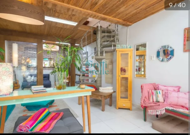 Imagem Casa/Sobrado à Venda em Indianópolis - São Paulo/SP.