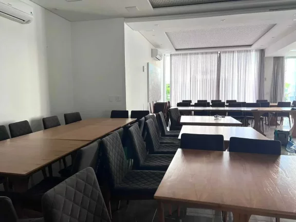 Imagem Apartamento com 3 dormitórios sendo 1 suíte e 3 vagas de garagem em Balneário Camboriú/SC