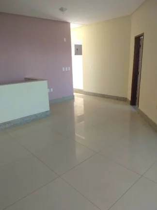 Imagem Casa à Venda no Bairro Farolândia - 4 Quartos, 2 Vagas de Garagem