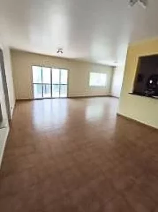 Imagem Enseada - Apartamento à 300 metros da praia Lazer.
