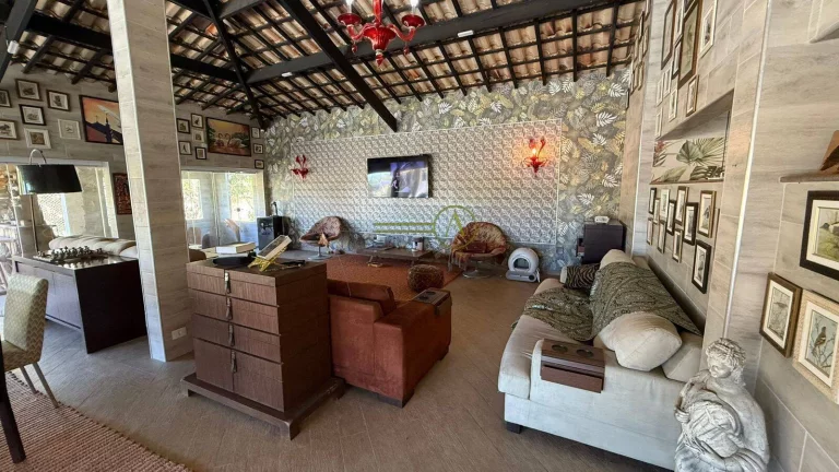 Imagem Em busca de um refúgio para chamar de seu Sítio tem arquitetura histórica