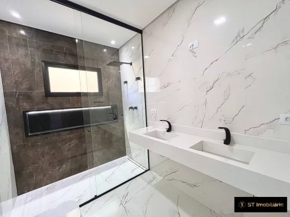 Imagem Casa à venda com 4 Suítes em Condomínio Fechado - Tanque, Atibaia/SP!