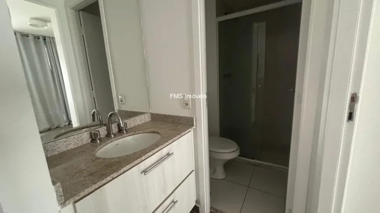 Imagem Apartamento para locação na Consolação, São Paulo-SP: 1 quarto, 1 sala, 1 banheiro, 1 vaga de garagem, 50m² de área.