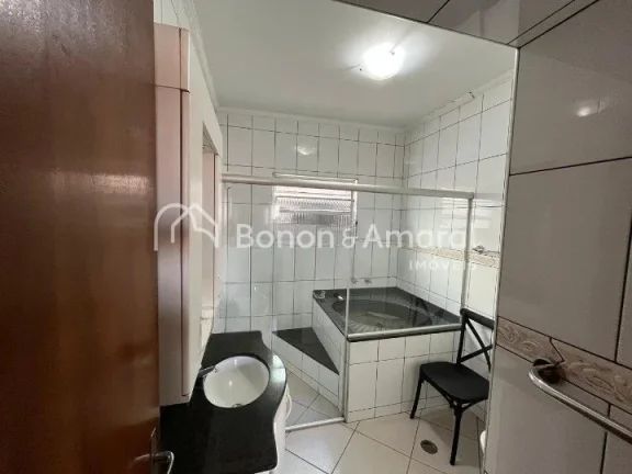 Imagem Casa em excelente localização em Campinas, próxima à Av Baden Powell, padarias, supermercado Pag...