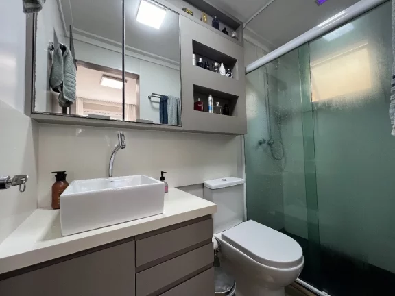 Imagem Apartamento para Venda em Florianópolis / SC no bairro Capoeiras