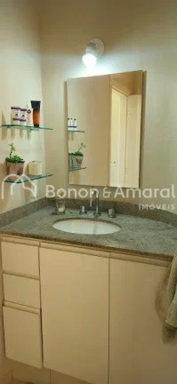 Imagem Linda casa à venda muito bem localizada dentro do condomínio Colinas do Ermitage, a casa conta em ...