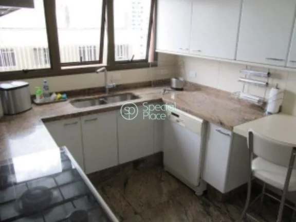Imagem Apartamento Espaçoso, Iluminado, Mobiliado e Totalmente reformado, com itens de alto padrão. Ampla...