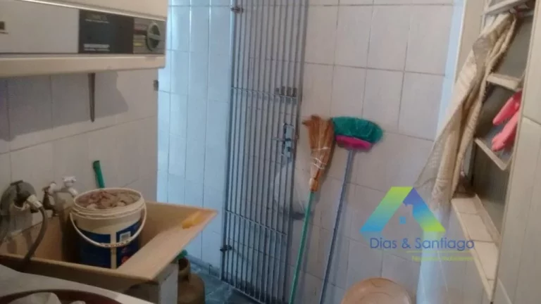 Imagem Santo André Sobrado 180M², 3 dormitórios, 2 vagas com ótima localização e valor !!!