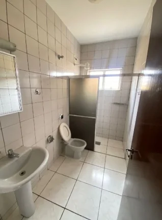 Imagem Casa em Conjunto Habitacional Itapetininga F3, Itapetininga/SP