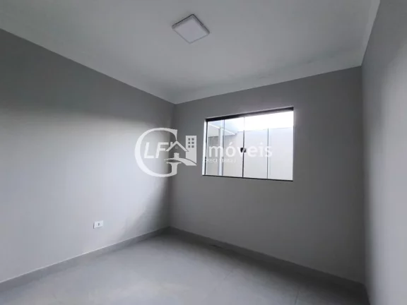 Imagem Imóvel à venda em Campo Grande-MS: Casa com 3 quartos, 1 suíte, 1 sala, 1 banheiro, 3 vagas de garagem e 170m² no Jardim Presidente!