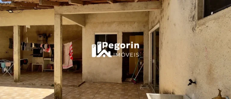 Imagem Sobrado à venda em Colombo, Palmital, com 4 quartos, 170,00m²