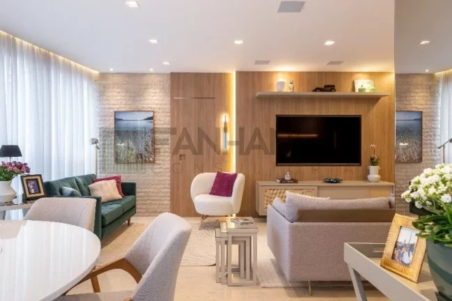 Imagem Apartamento de luxo à venda em São Paulo-SP, Vila Nova Conceição: 3 quartos, 3 suítes, 3 salas, 4 banheiros, 3 vagas, 168m².