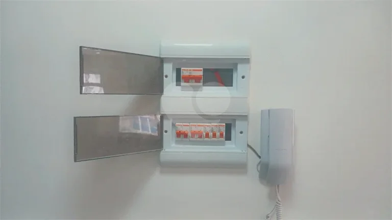 Imagem Apartamento à venda com 1 quarto, sendo 1 suíte, no condomínio Japury, São Paulo - SP