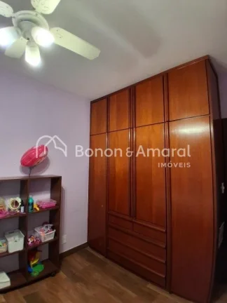 Imagem Excelente oportunidade para quem busca conforto, segurança e funcionalidade. Esta casa térrea poss...