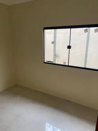 Imagem Casa com 03 Dormitórios à Venda no Jardim das Indústrias - SJCampos SP