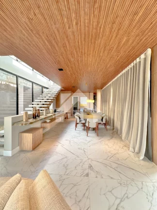 Imagem Casa de Condomínio em Alphaville - Santana de Parnaíba