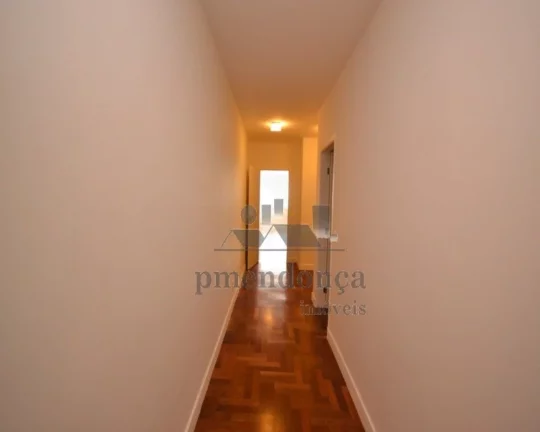 Imagem Otimo Apartamento para venda reformado na Rua Piaui a duas quadras do Parque Buenos Aires. Venha mor...