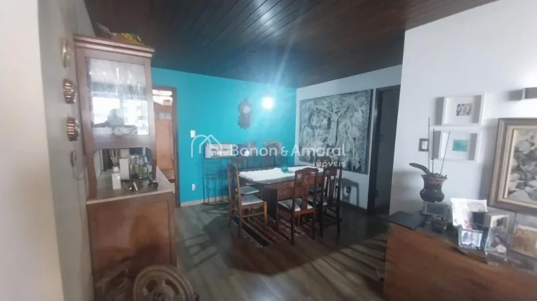 Imagem Localizado em um dos edifícios mais tradicionais da cidade, este apartamento oferece conforto e pra...