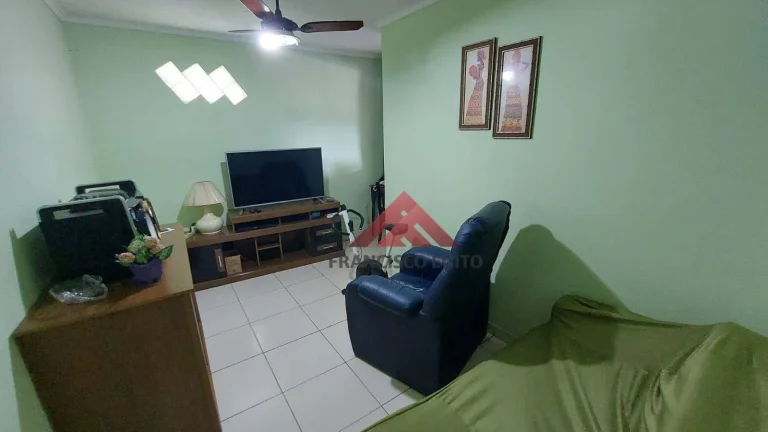 Imagem Casa com 2 dormitórios à venda, 100 m² por R$ 190.000,00 - Centro - São Gonçalo/RJ