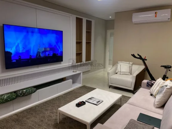 Imagem Apartamento Diferenciado com 4 dormitórios à venda no Centro de Balneário Cambor