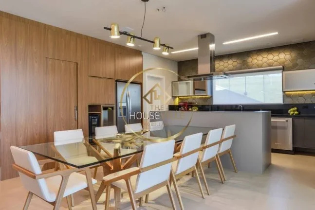Imagem Casa Alto Padrão, 3 Suítes, Condomínio Alphaville, Urbanova.