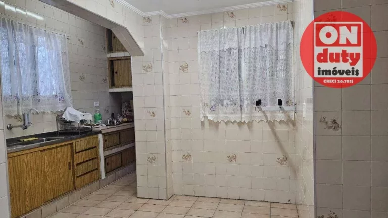 Imagem Sobrado à venda, 75 m² por R$ 450.000,00 - Macuco - Santos/SP