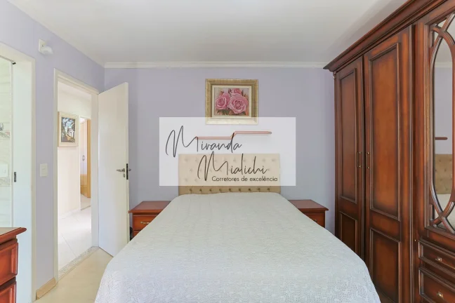 Imagem Casa com 2 suítes à venda na Trindade