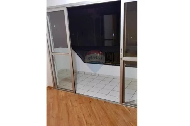 Imagem Excepcional apartamento de 3 dormitórios (1 suíte) na tranquila e arborizada Vila Indiana
