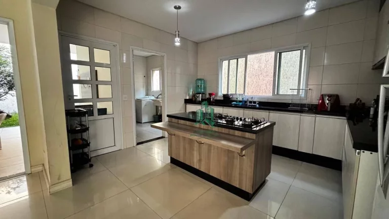 Imagem Sobrado à venda, 316 m² por R$ 1.300.000,00 - Jardim Vila Galvão - Guarulhos/SP