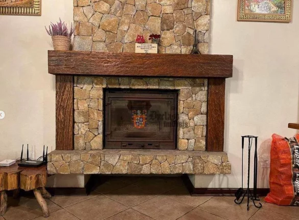 Imagem Chácara com 4 dormitórios à venda, 4000 m² por R$ 2.000.000 - Monte Verde - Camanducaia/MG