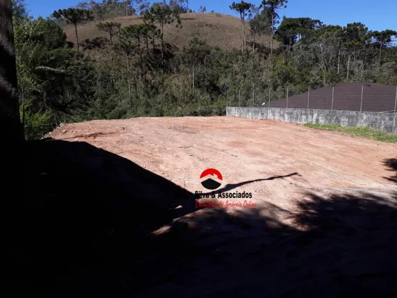 Imagem Terreno a Venda na Região da vila Matilde em Campos do Jordão- SP.