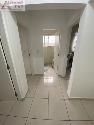 Imagem Apartamento à venda: 2 quartos, 1 sala, 1 banheiro, 1 vaga na Aviação, Praia Grande-SP com 73m² de área