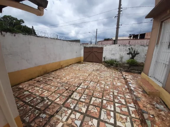 Imagem Sobrado com 2 dormitórios à venda, 105 m² por R$ 340.000,00 - Vila Anchieta - Poá/SP