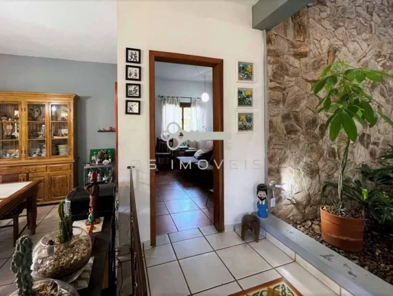 Imagem Cond Granja Viana II -glebas IV/V -5d/2sts. Estilo rústico com linda vista!