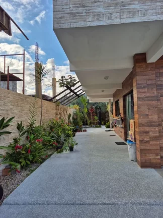 Imagem Sobrado com 4 dormitórios à venda, 360 m² por R$ 1.900.000,00 - Jardim Carolina - Ubatuba/SP