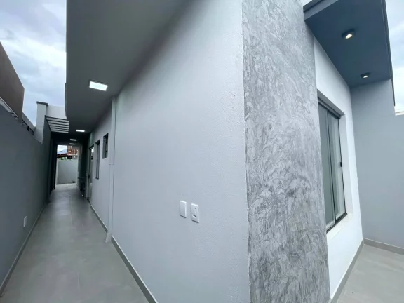 Imagem Casa térrea á venda 2 suítes, R$ 410 mil, Golfinho, Caraguatatuba-SP